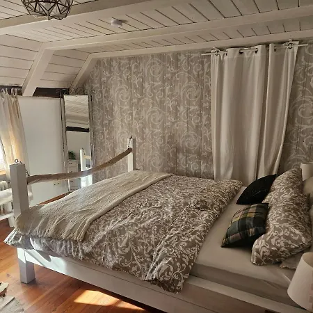 公寓 Laendlicher Charme Und Komfort *