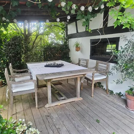 Laendlicher Charme Und Komfort Lägenhet Pfullendorf